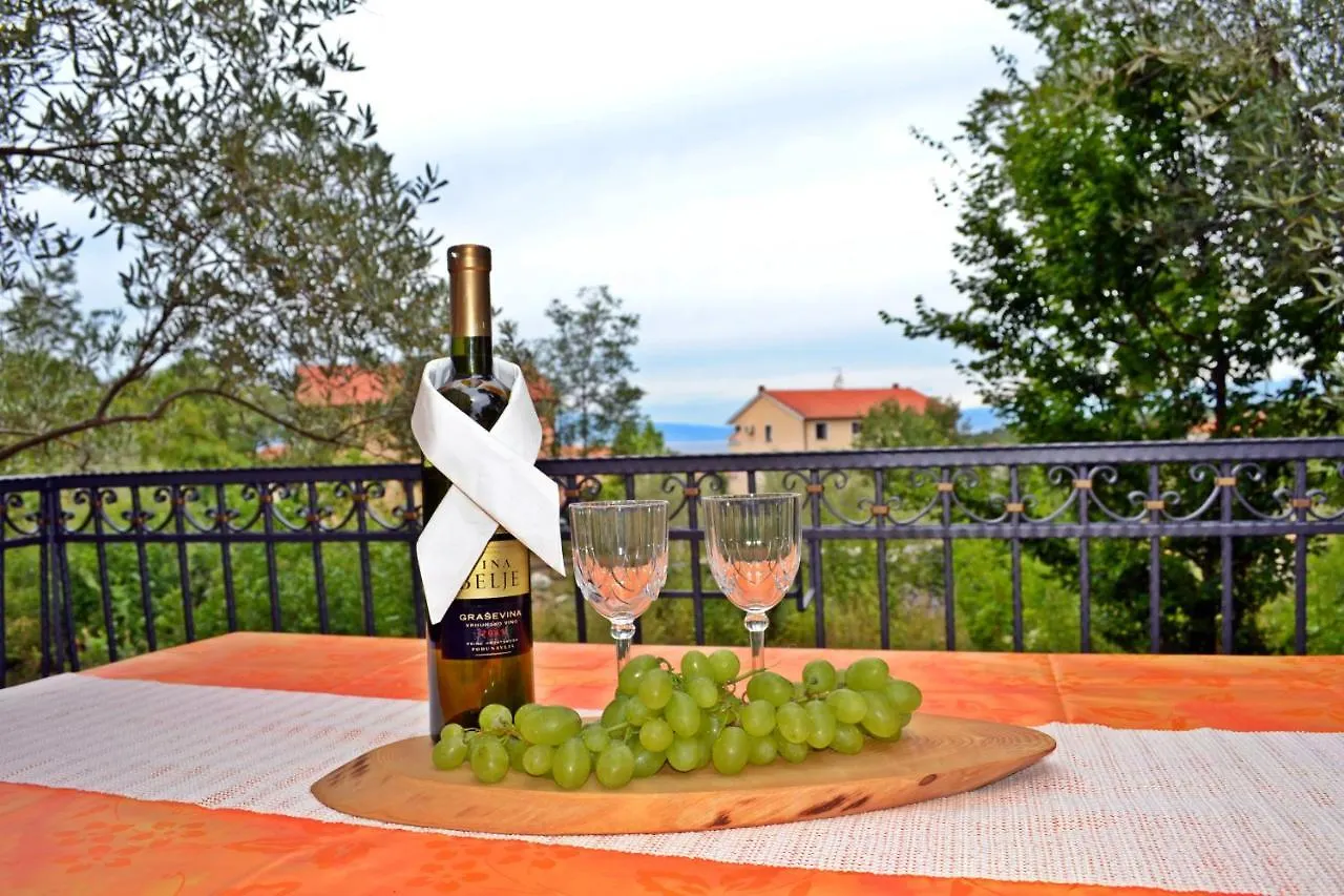 Apartments Milas Malinska 0*,  Croatia